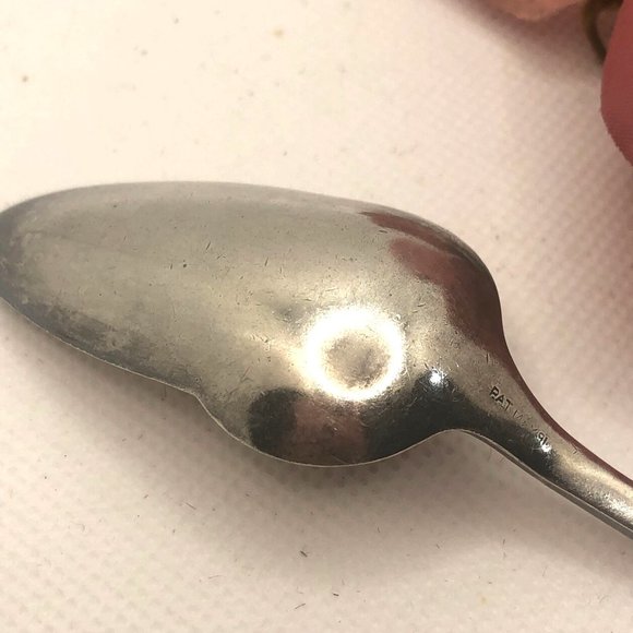 Odd Spoon Mayflower 1891 Silver Plate Fruit Orange Spoon 1880 Pairpoint Mfg - Picture 7 of 8